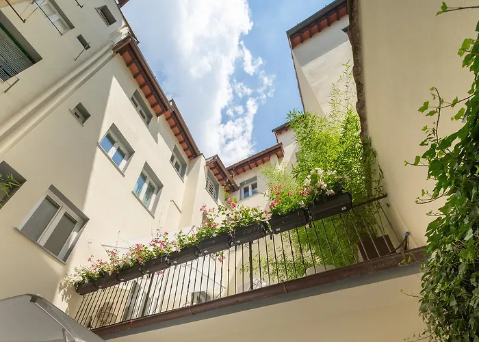 Carapelli Apartments
